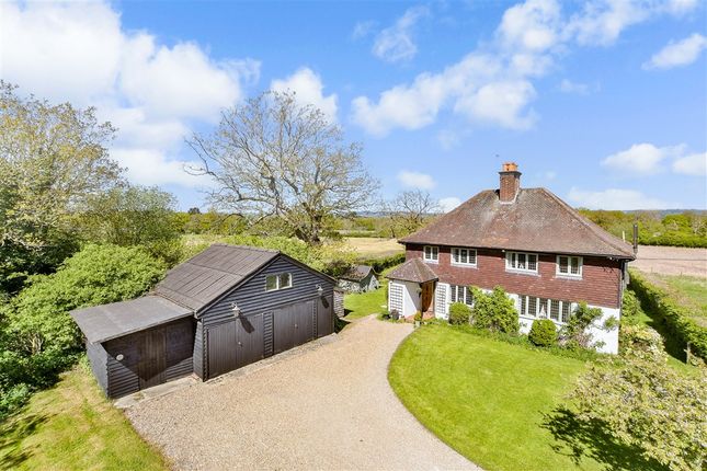 5 bed property, in Duxhurst Lane, £1,395,000