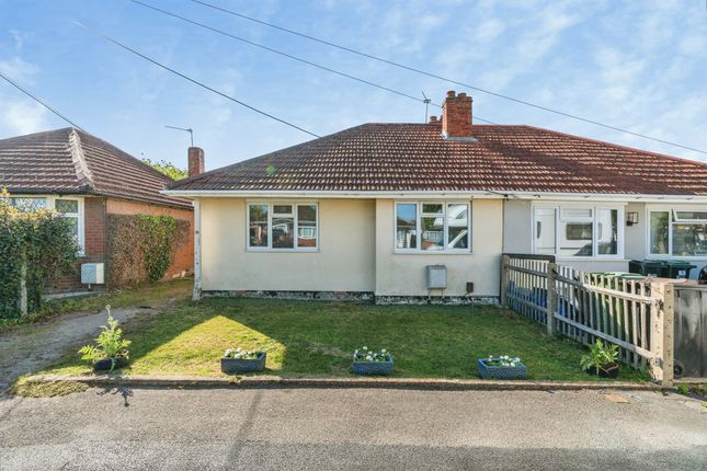 3 bed property, in Warwick Road, £380,000