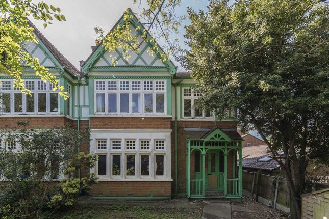 5 bed property, in St. Stephens Road, £1,250,000
