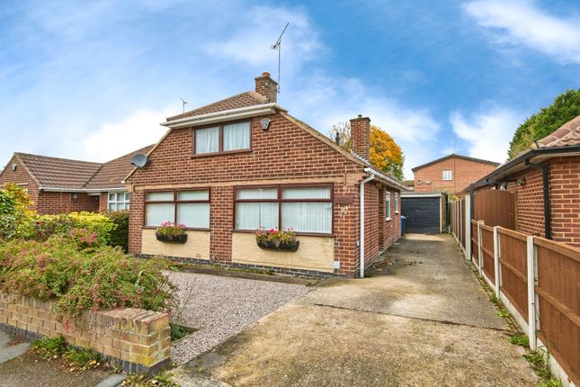 2 bed property, in Shelton Drive, £210,000
