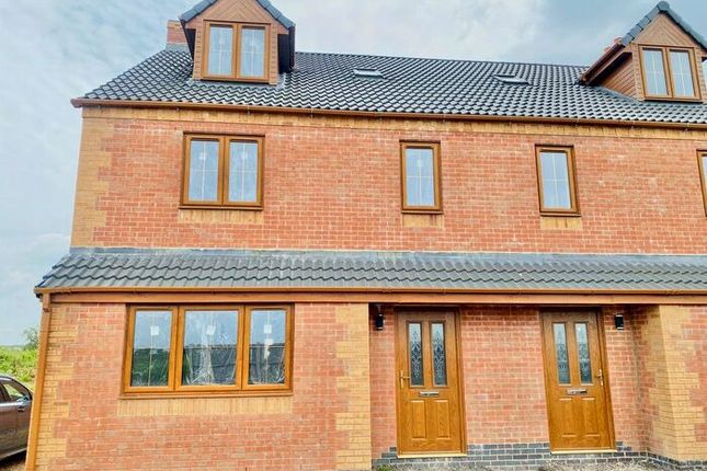 4 bed property, in Coventry Road, £390,000