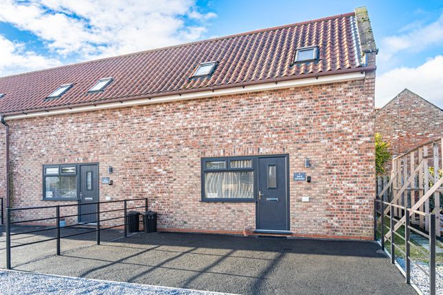 2 bed property, in Wigginton Road, £230,000