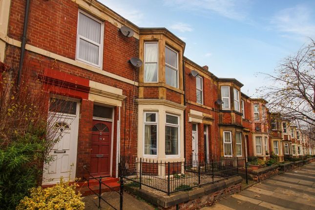 5 bed property, in Helmsley Road, £265,000