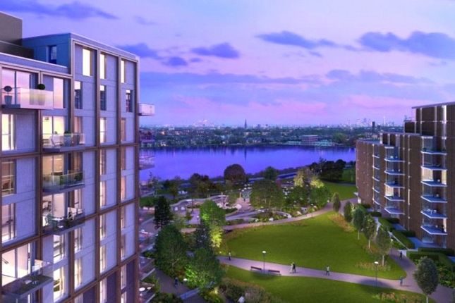 2 bed property, in Woodberry Down, £800,000