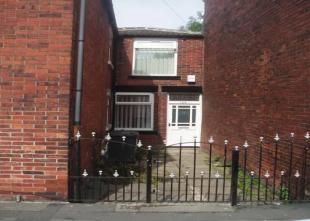 2 bed property, in Haughton Green Road, £115,000