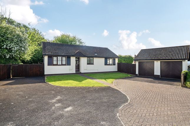 3 bed property, in Mead Park, £460,000
