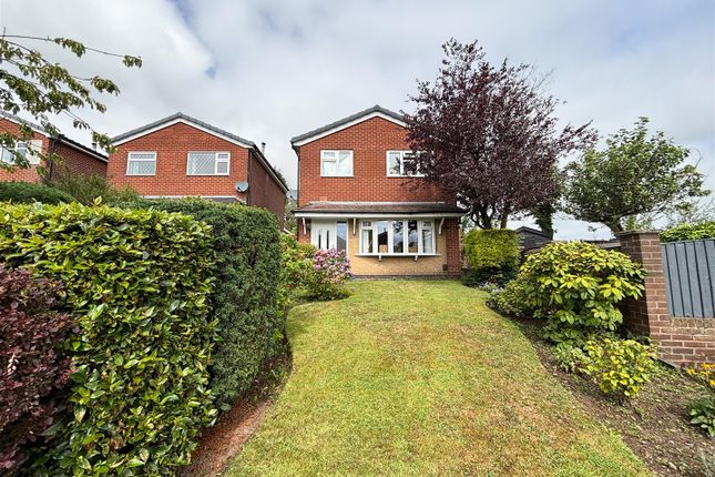 3 bed property, in Hambleton Place, £273,000