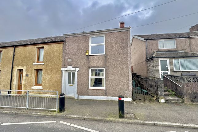 2 bed property, in Llangyfelach Road, £99,995