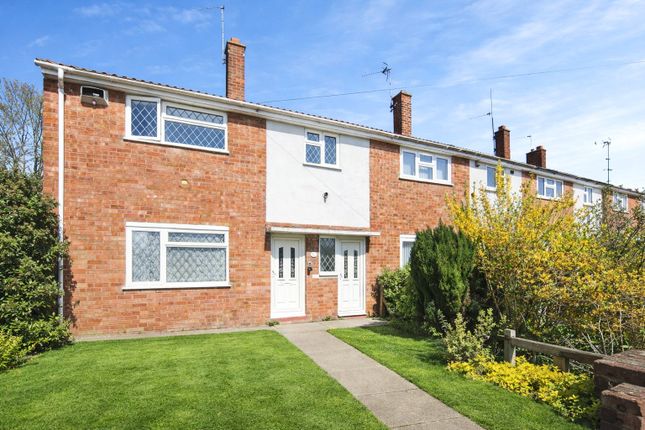 3 bed property, in Charles Eaton Road, £240,000