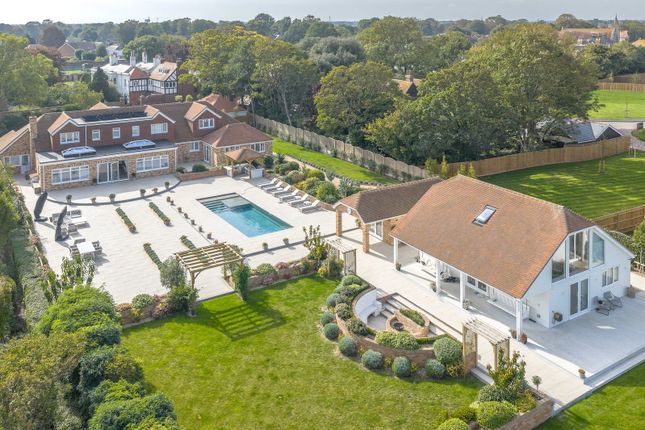 6 bed property, in Reading Street, £3,000,000