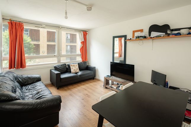 3 bed property, in John Ruskin Street, £390,000