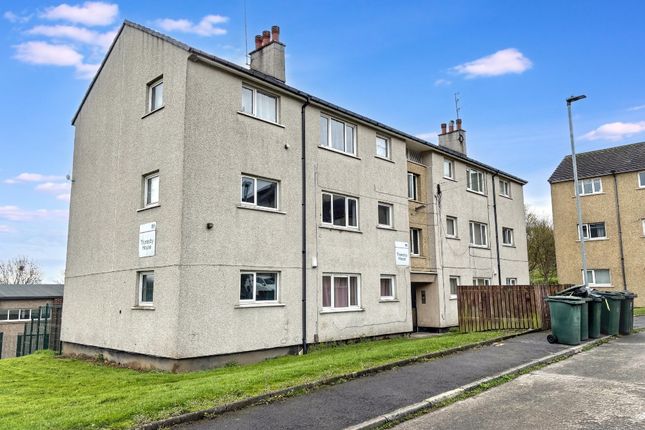 2 bed property, in Cavendish Road, £90,000