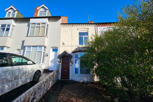 2 bed property, in Frederick Road, £200,000