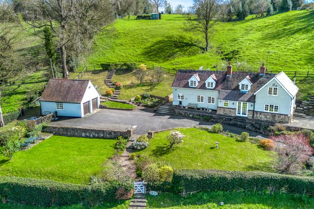 3 bed property, in Farden, £550,000