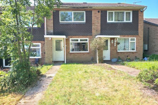 2 bed property, in Kenwyn Green, £180,000