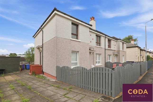 2 bed property, in Carsaig Drive, £95,000