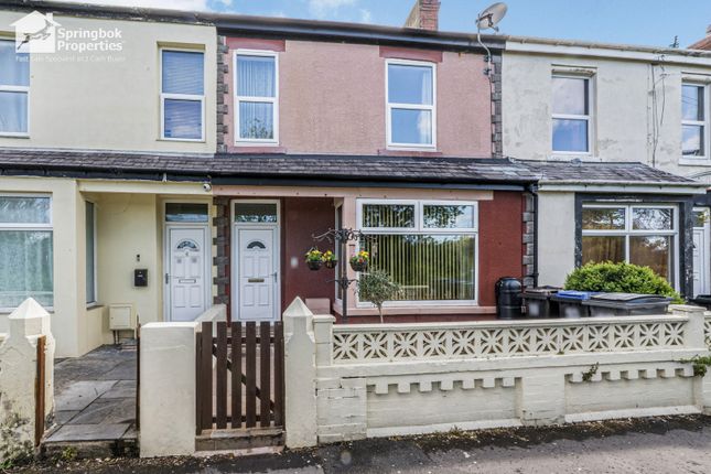 4 bed property, in Westbourne Avenue, £100,000