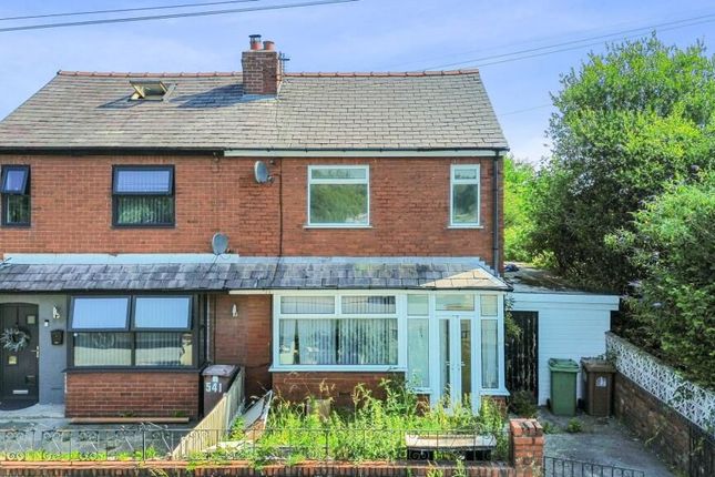 2 bed property, in Fleet Lane, £100,000
