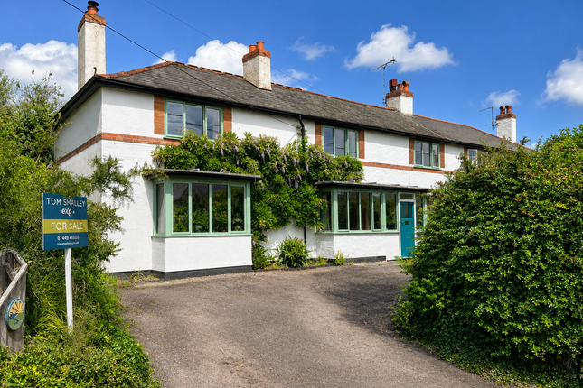 4 bed property, in Stoneborough Lane, £675,000