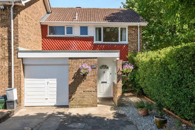3 bed property, in Southfleet Road, £525,000