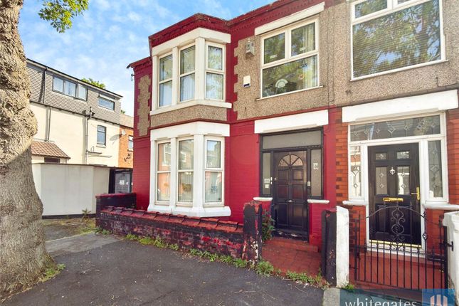 3 bed property, in Seafield Road, £120,000
