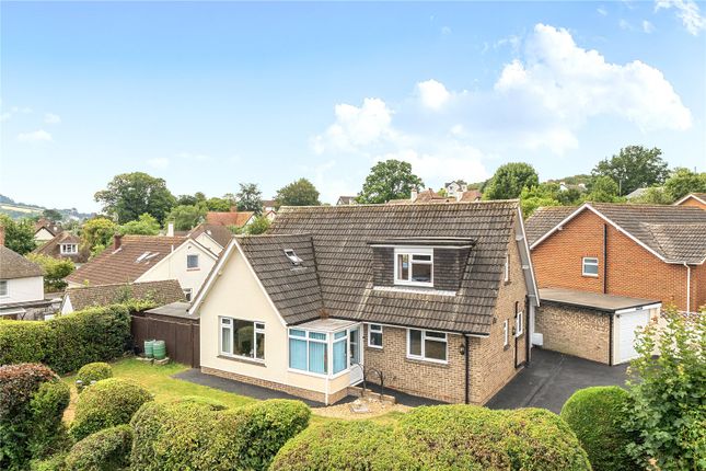 3 bed property, in Balfours, £525,000