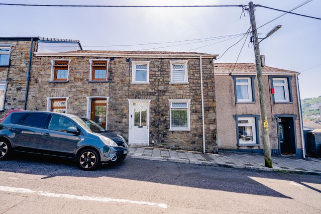 3 bed property, in Allen Street, £129,500