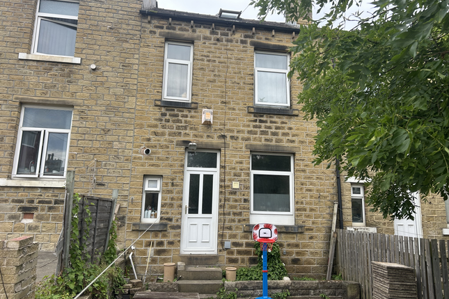 4 bed property, in 33 Birkby Hall Road, £50,000