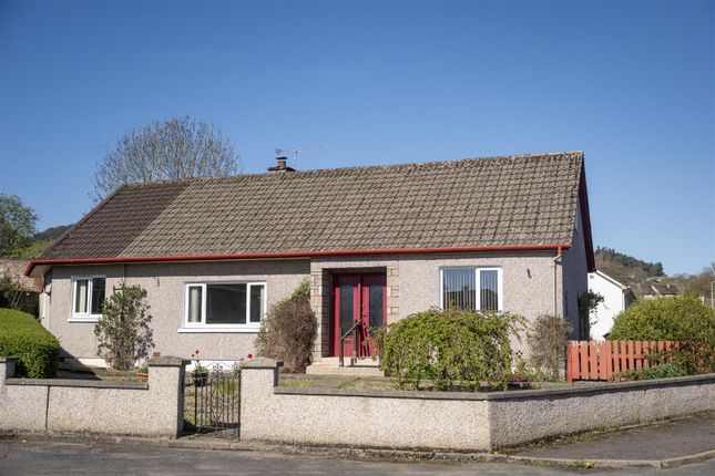 4 bed property, in 7 Trafford Avenue, £275,000