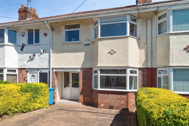 3 bed property, in East Ella Drive, £215,000