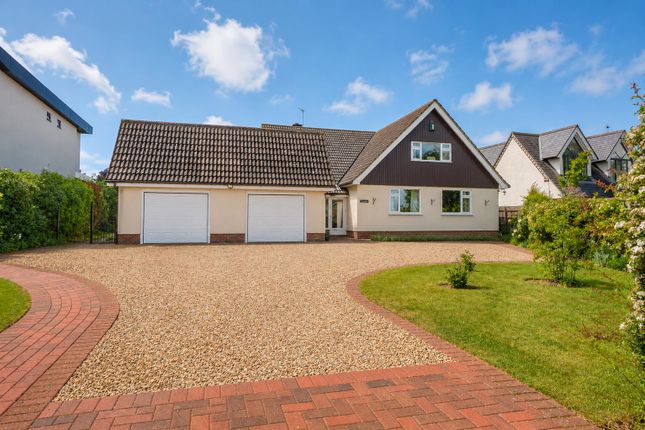 4 bed property, in Nicker Hill, £850,000