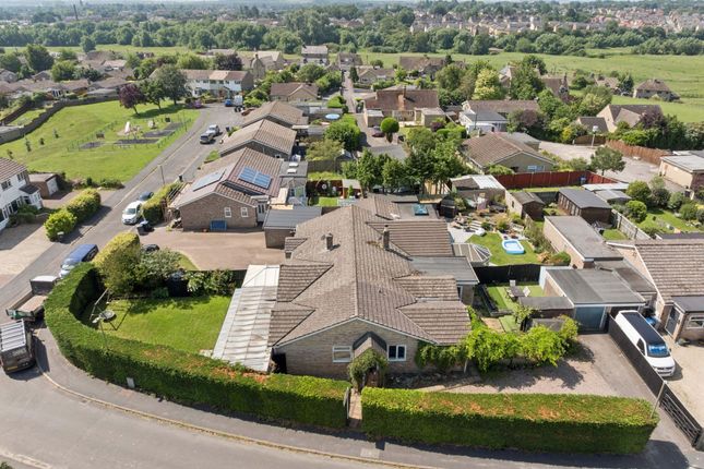 4 bed property, in Quarry Road, £530,000