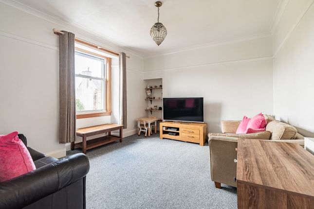 1 bed property, in 2 2F1 Oswald Terrace, £175,000