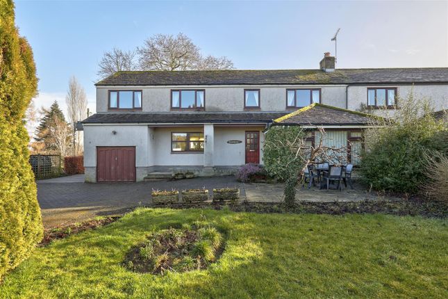 4 bed property, in Stainton, £400,000