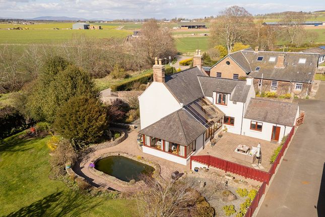 4 bed property, in Kinnell, £420,000
