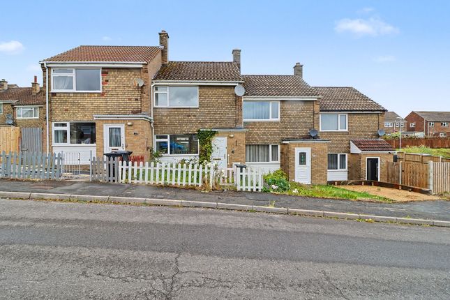 2 bed property, in Park View, £82,000