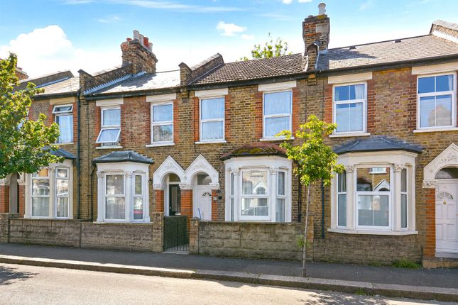3 bed property, in Lancaster Road, £650,000