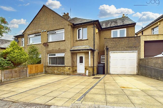 4 bed property, in Glen View Crescent, £257,500