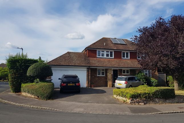4 bed property, in Beaulieu Close, £1,250,000