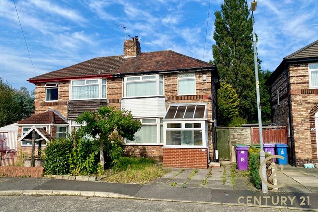3 bed property, in Braydon Close, £165,000