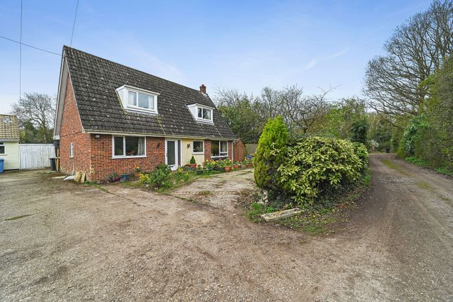 4 bed property, in Leavenheath, £425,000