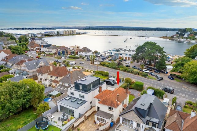 4 bed property, in Sandbanks Road, £930,000