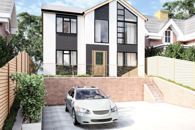 3 bed property, in Ferney Field Road, £290,000