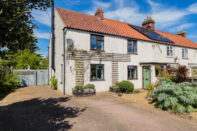 3 bed property, in Norwich Road, £325,000