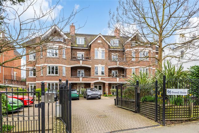 2 bed property, in Wimbledon Hill Road, £900,000