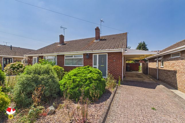 2 bed property, in Montfort Road, £250,000
