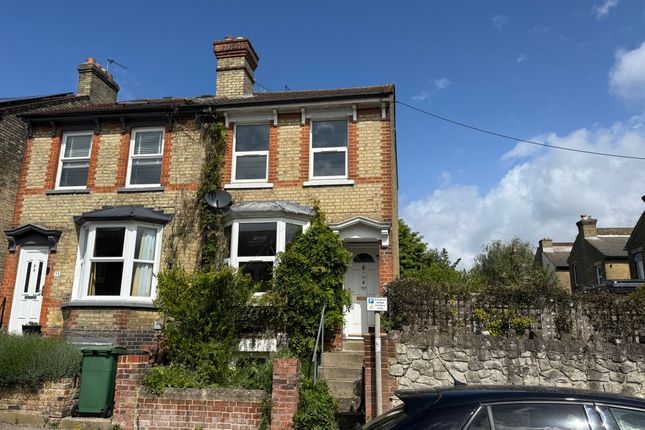 2 bed property, in 54 Florence Road, £210,000