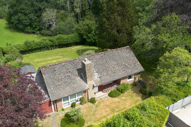 3 bed property, in Masons Field, £525,000