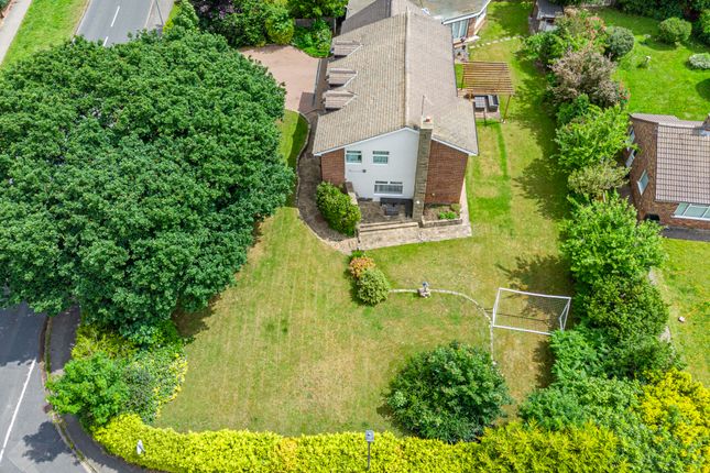 7 bed property, in Leeds Road, £775,000