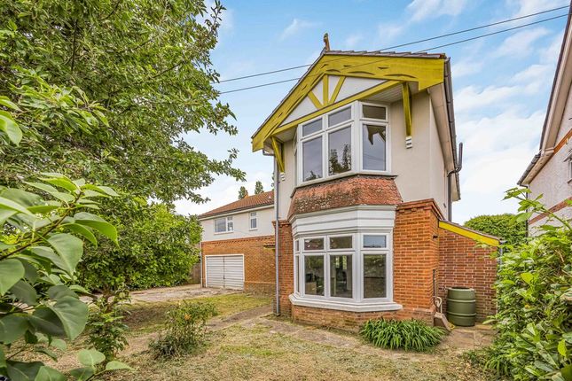 Studio, in Breach Avenue, £795,000